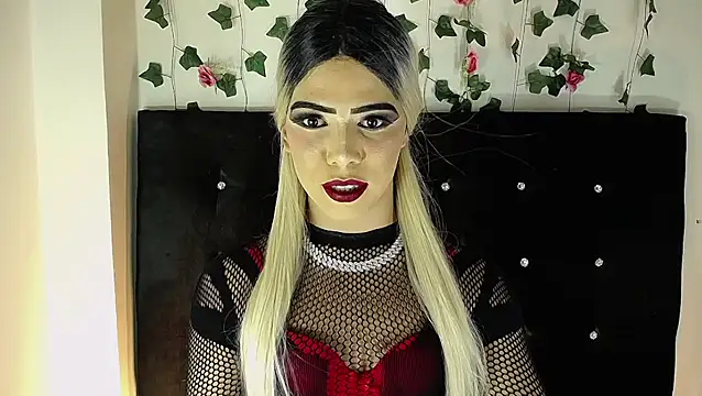 Kristal Queen01 online show from March 2026 06:57:02 AM