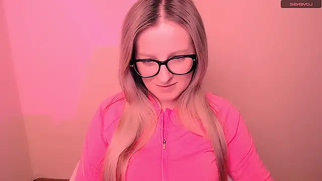 Snapshot of AnnePeach chatting on February 2026 05:04:01 PM AnnePeach online show from February 2026 05:04:01 PM