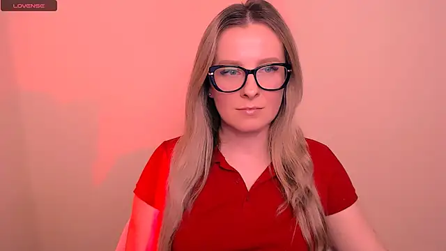 AnnePeach online show from March 2026 07:04:02 PM