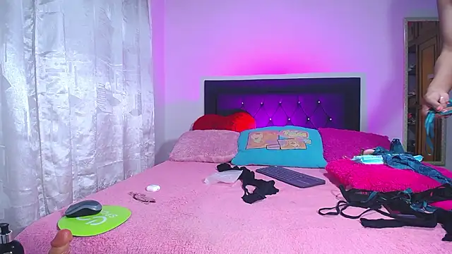 Stannly1 online show from March 2026 03:28:01 AM