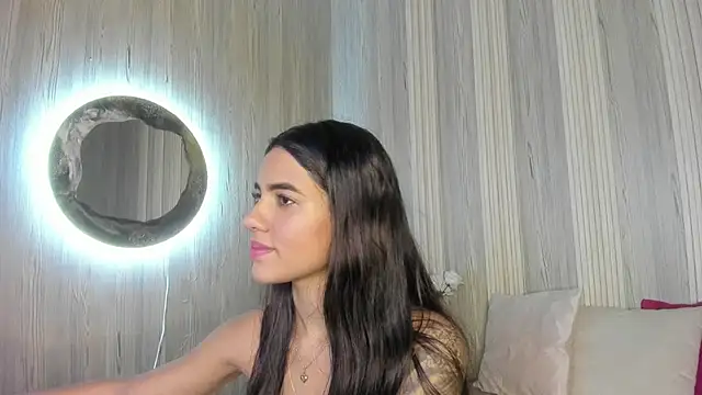 Isabellaa Rosee online show from June 2026 08:36:01 PM