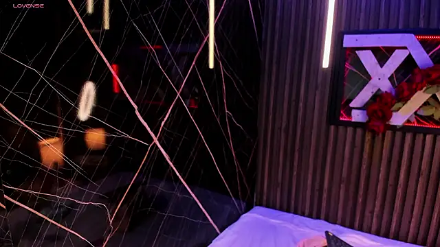 CamilaParisi online show from March 2026 12:02:02 PM