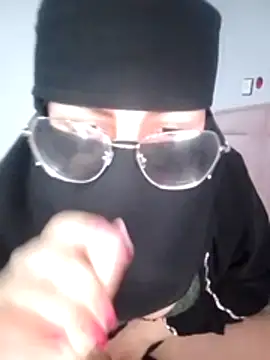 Snapshot of Kawtr9ahbtk chatting on February 2026 09:13:02 PM Kawtr9ahbtk online show from February 2026 09:13:02 PM