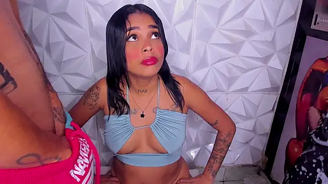 wild little bitch2026 x online show from March 2026 04:25:01 AM