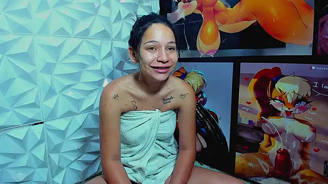 wild little bitch2026 x online show from June 2026 04:24:01 PM