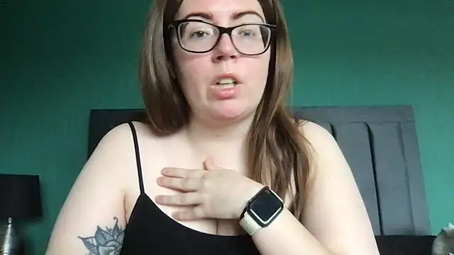 CurvyBx online show from March 2026 10:26:02 AM