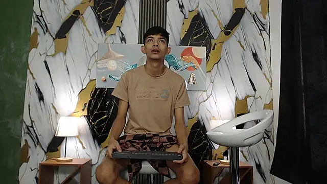 KITTY BOSH online show from March 2026 01:17:01 PM