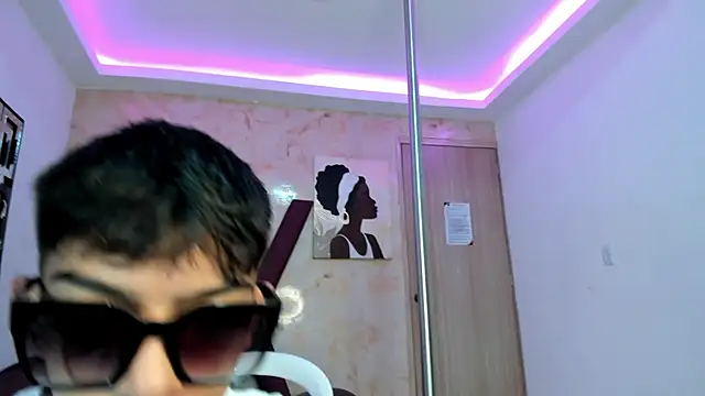 KITTY BOSH online show from February 2026 01:12:01 PM