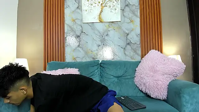 KITTY BOSH online show from March 2026 01:21:01 PM