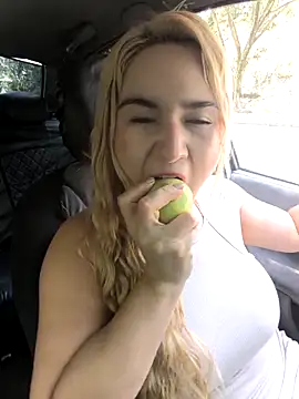 violet-grey online show from February 2026 04:51:02 PM