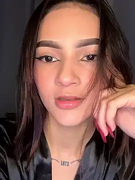 CarolineEvans x online show from April 2026 07:26:02 AM