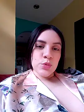 Rosellaa online show from May 2026 08:27:02 PM