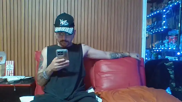 Karamel444 online show from March 2026 10:56:01 PM