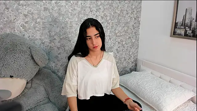 Anika H online show from March 2026 12:10:02 PM