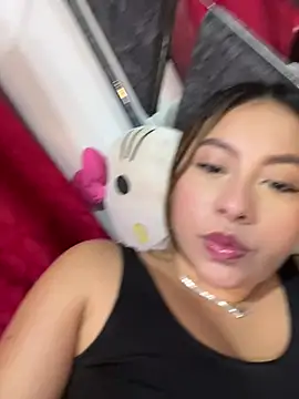 Emiily joee  online show from May 2026 02:04:01 AM