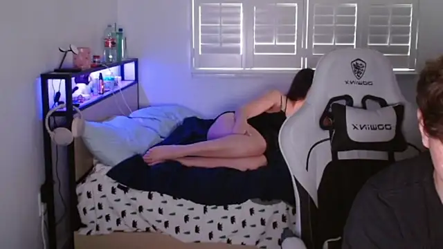 Snapshot of yourmila1 chatting on February 2026 09:03:01 PM yourmila1 online show from February 2026 09:03:01 PM