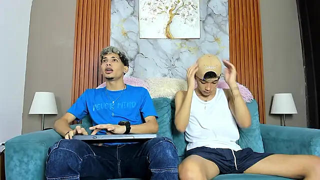 YOUNG BOYS HELL online show from March 2026 01:23:01 AM