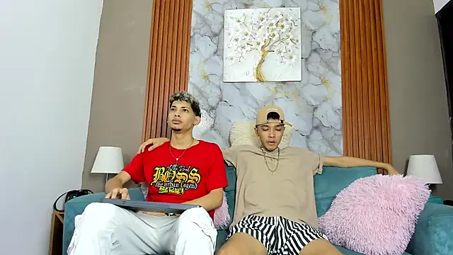 YOUNG BOYS HELL online show from March 2026 01:16:02 AM