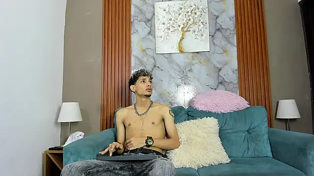 YOUNG BOYS HELL online show from March 2026 05:20:01 AM