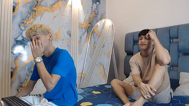 YOUNG BOYS HELL online show from May 2026 01:25:01 AM