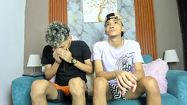 YOUNG BOYS HELL online show from March 2026 01:40:01 AM