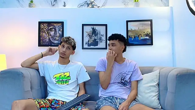 YOUNG BOYS HELL online show from April 2026 01:18:02 AM