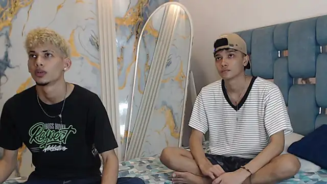 YOUNG BOYS HELL online show from May 2026 01:23:02 AM