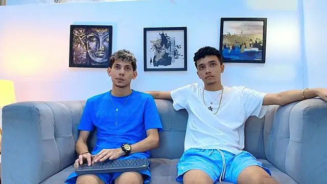 YOUNG BOYS HELL online show from April 2026 01:23:02 AM