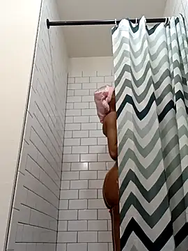 Cinnamonbunn online show from March 2026 09:11:01 PM