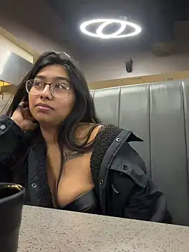 Snapshot of roleplayygirl chatting on May 2026 11:03:03 PM roleplayygirl online show from May 2026 11:03:03 PM