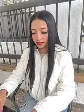 Daniela Pink online show from March 2026 12:49:02 PM