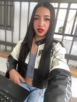 Daniela Pink online show from March 2026 03:19:02 PM