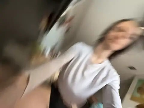 ash10alex online show from February 2026 07:24:01 PM