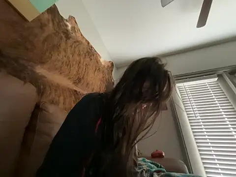 ash10alex online show from March 2026 07:05:02 PM