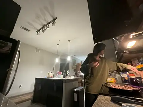 ash10alex online show from March 2026 03:43:01 AM