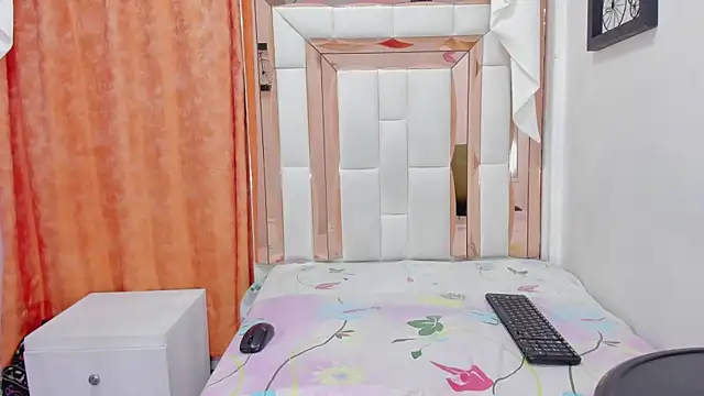 kimberly xoxo 3 online show from February 2026 03:26:02 AM