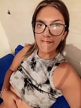 Silreinadorada online show from March 2026 10:17:02 PM