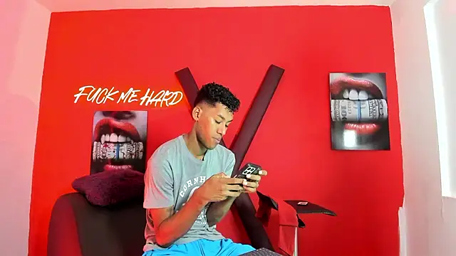 GREEN BOYS online show from February 2026 07:30:02 AM