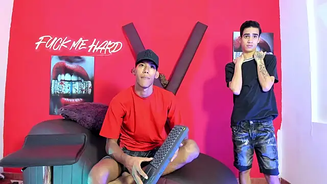 GREEN BOYS online show from February 2026 07:19:01 AM