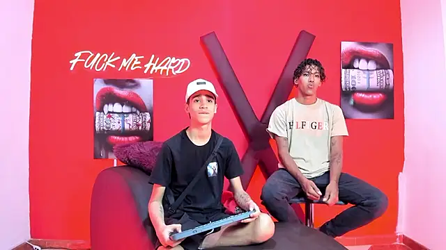 GREEN BOYS online show from February 2026 07:31:01 AM