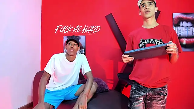 GREEN BOYS online show from February 2026 07:19:02 AM