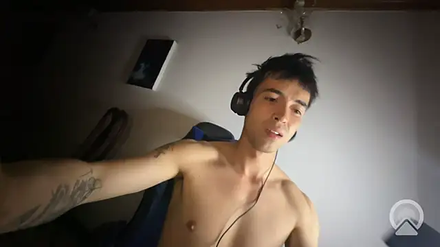 Snapshot of Rakhub chatting on February 2026 05:51:01 AM Rakhub online show from February 2026 05:51:01 AM