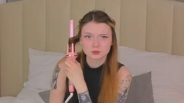 AlyssFrost online show from June 2026 03:38:01 AM