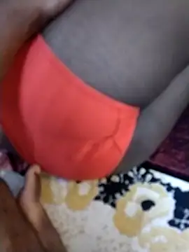 Your couple 01 online show from February 2026 12:29:01 AM