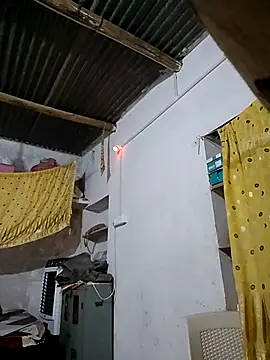 taniya0 online show from April 2026 05:28:02 PM