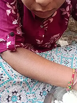 taniya0 online show from April 2026 01:56:01 AM