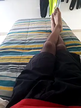 isuru lakshan online show from February 2026 12:18:02 PM