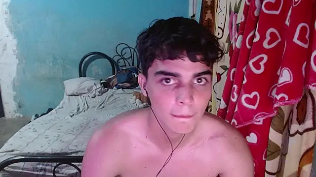 Snapshot of heiker__ chatting on June 2026 02:16:02 AM heiker online show from June 2026 02:16:02 AM