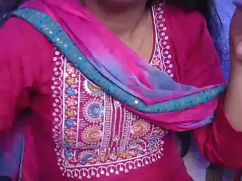 Snapshot of its-taniya chatting on June 2026 03:56:01 AM its-taniya online show from June 2026 03:56:01 AM