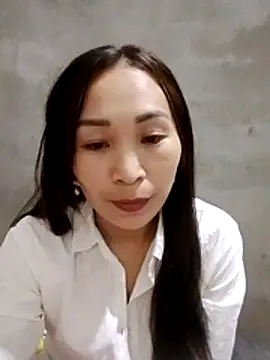 Snapshot of Thobaby112 chatting on February 2026 03:20:01 AM Thobaby112 online show from February 2026 03:20:01 AM